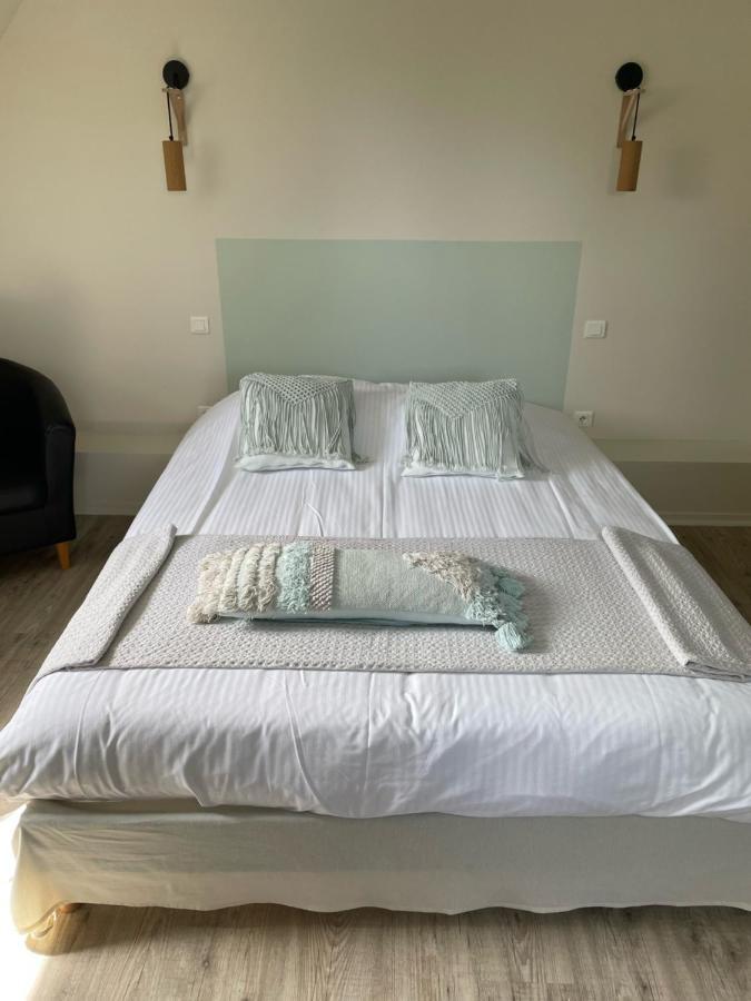 Les Etangs Des Couartes Bed & Breakfast *